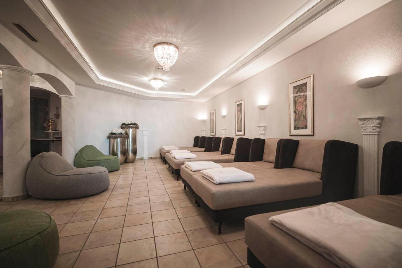 Majestic - Unique Spa Resort Μπρούνικο Εξωτερικό φωτογραφία