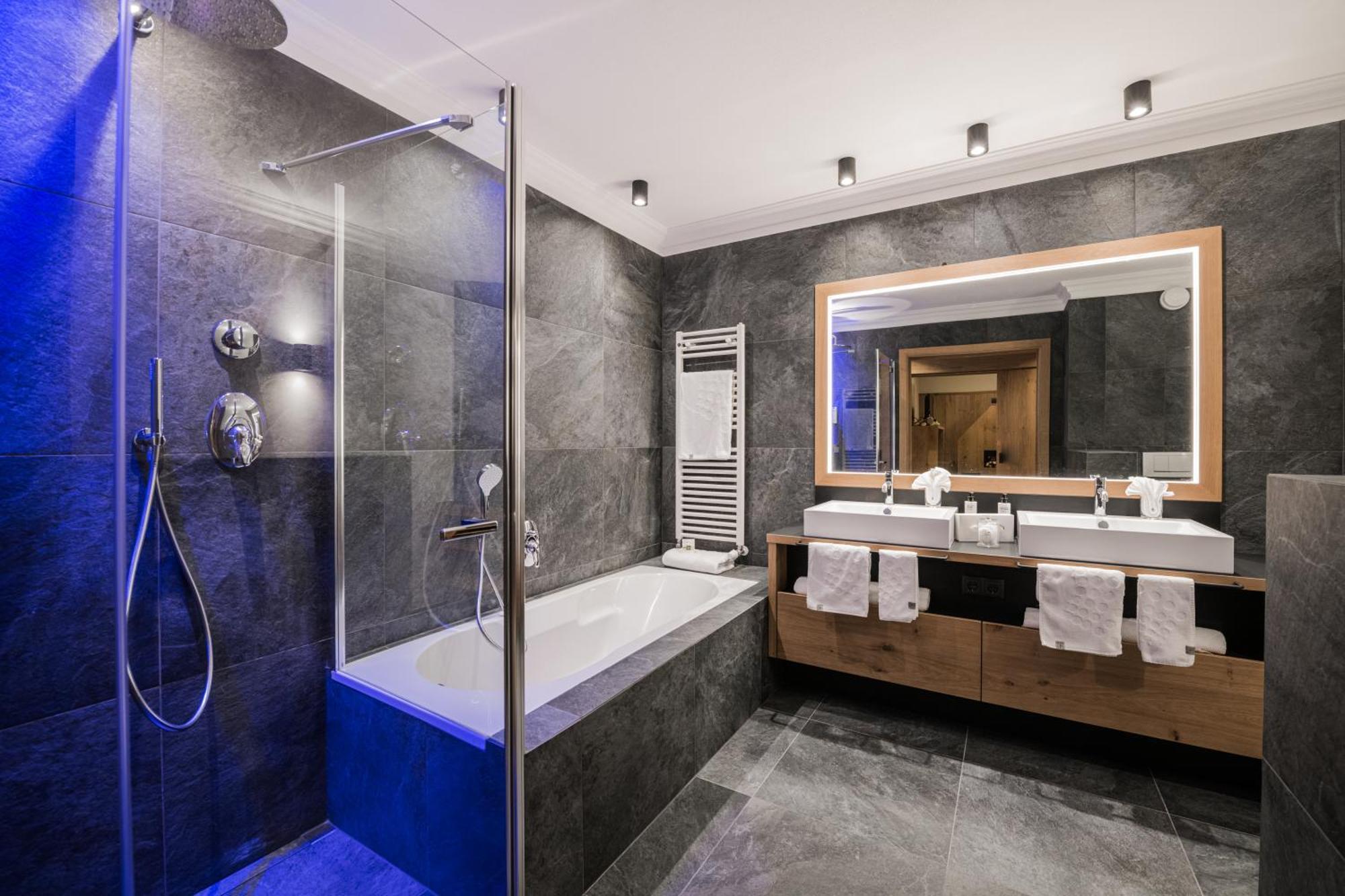 Majestic - Unique Spa Resort Μπρούνικο Εξωτερικό φωτογραφία
